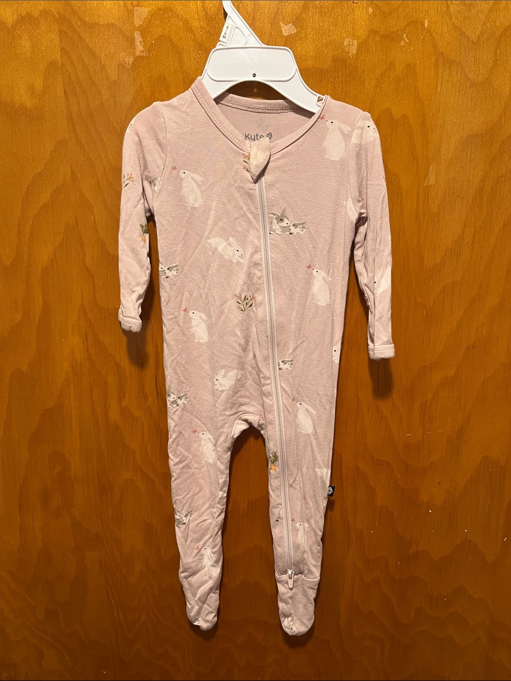 Kyte BABY Soft Pink Footed One-Piece with Bunny Motif